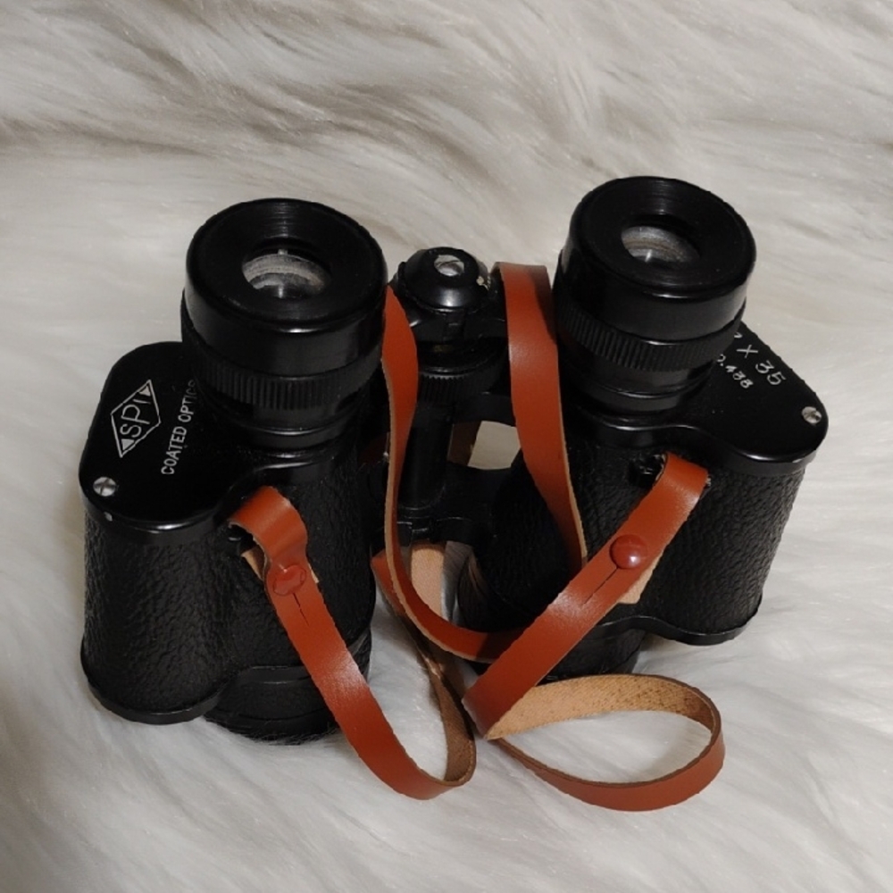 (1ST DRAWER) SPI Black Binoculars with Tan Strap 7x35